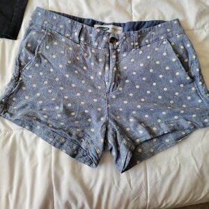 Old Navy Mid Rise Everyday Polka Dot Short